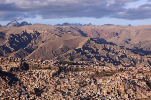 Da Cidade de El Alto, uma visão espetacular de La Paz, para ir até lá procure um taxi.