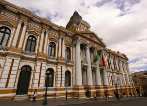 O suntuoso prédio da sede do governo boliviano.